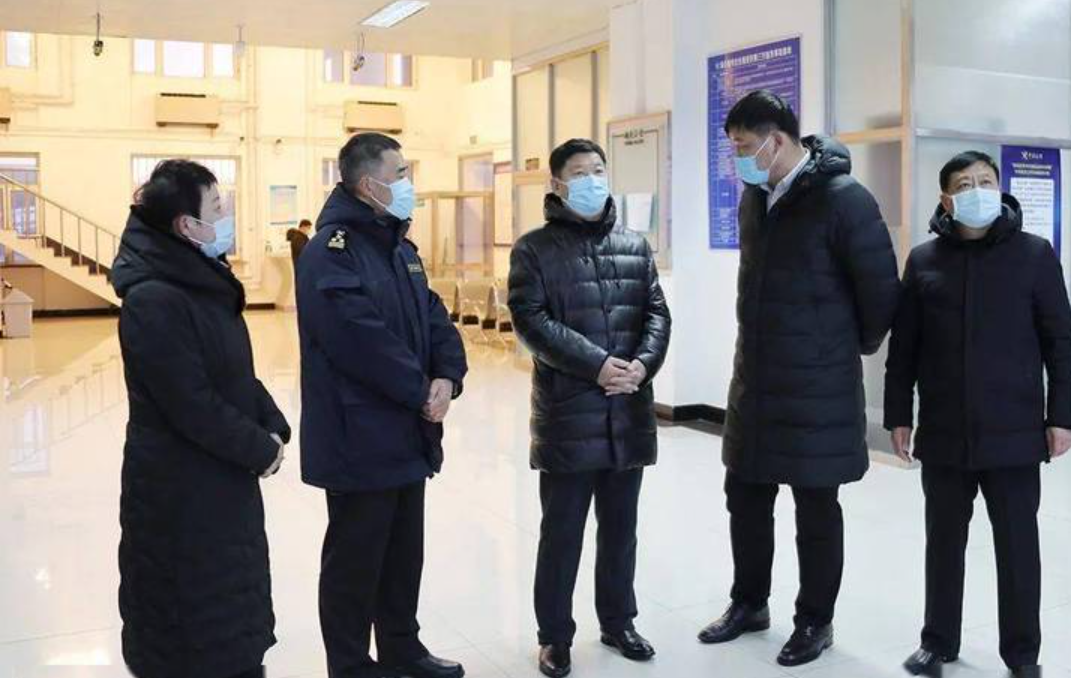 逾209万股万达电影被法拍，持有人系神秘资本大佬逄宇峰，与王健林是旧相识