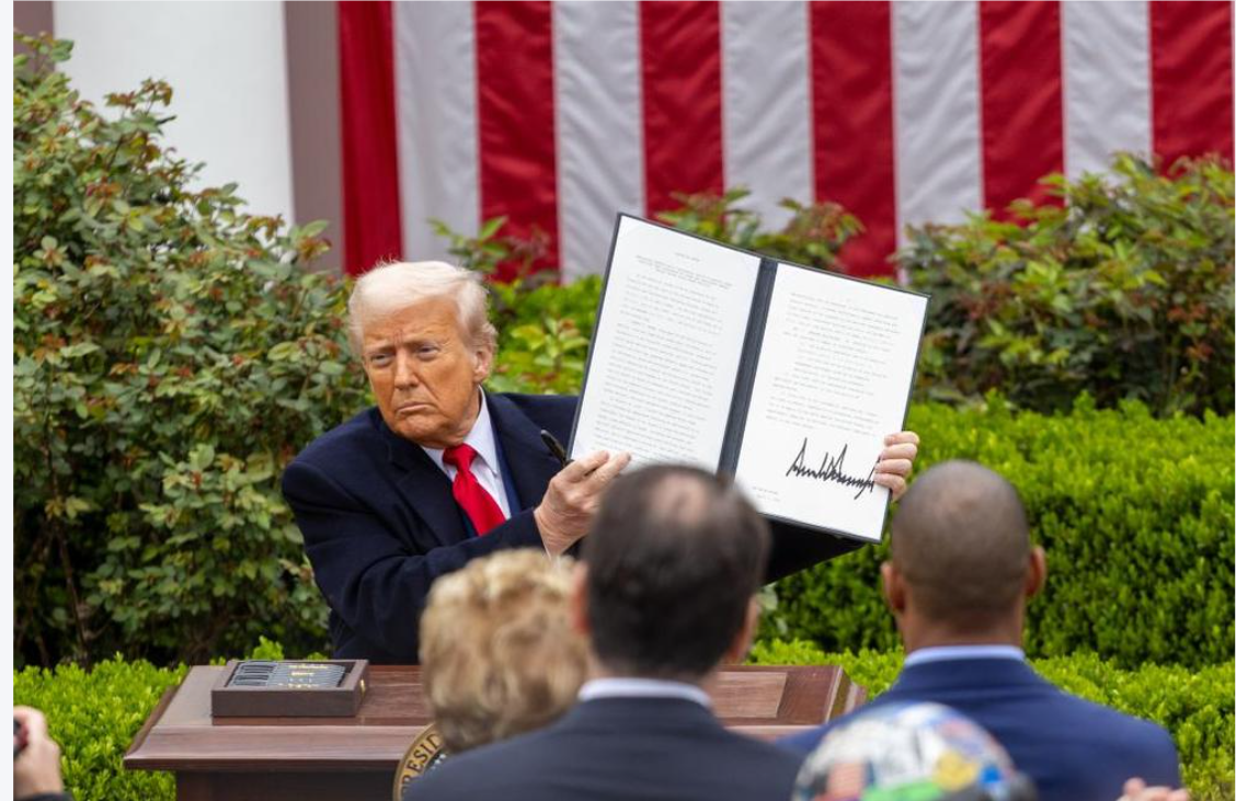 &ldquo;看清美国滥施关税&rdquo; &ldquo;财米油盐&rdquo;丨美国多年施压，中国车企何以茁壮成长？